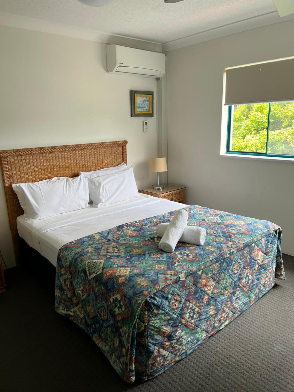 Cha Private Apts Aruba Beach Gold Coast Room photo